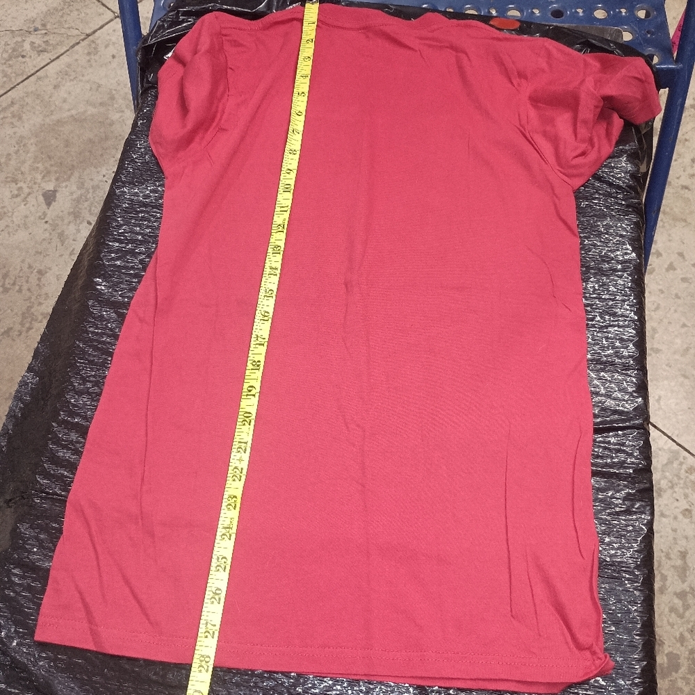 ELF Red Short Sleeve Holiday Tees - Picture 5 of 9